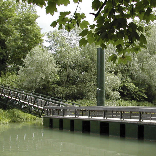 Passarela para marina - WITH LOOKOUT PLATFORM - Metalu Industries International - flutuante / com corrimão