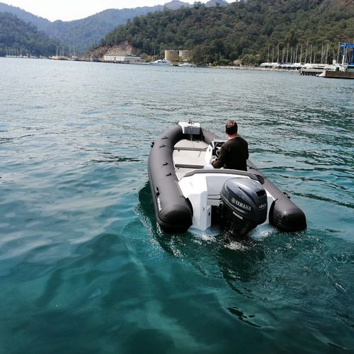 Barco inflável com motor de popa - AXIS 3.8 - NORTHSTAR RIBs - de casco rígido (RIB) / open / com console lateral