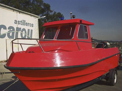 Barco profissional barco-patrulha - 750 - Astilleros Carou - com motor de popa