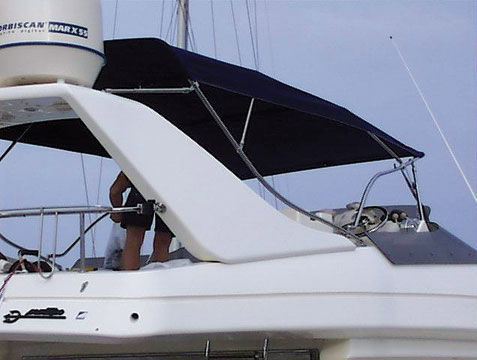 Capota para barco a motor - Nauti Sattler - para flybridge / com estrutura em aço inoxidável / sob medida