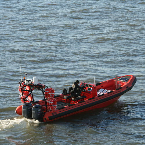 Barco profissional barco salva-vidas - MR-1000 - Madera Ribs - com motor de centro hidrojato / barco inflável semirrígido