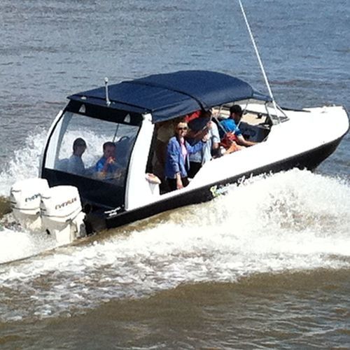 Barco profissional barco de passageiros - UMA21R - UMA Boat - com motor de popa