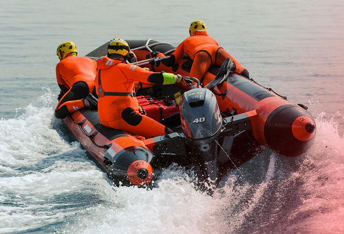 Barco profissional barco-patrulha - SRR 870 - Zodiac Milpro International - com motor de popa / barco inflável semirrígido