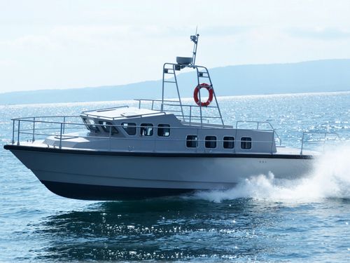 Barco profissional barco-patrulha - X12 - North Sea Boats - com motor de centro