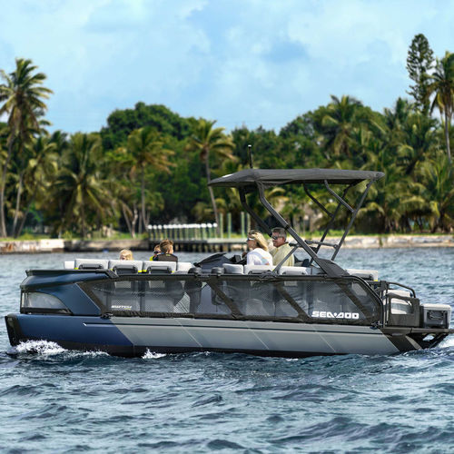 Pontoon boat com motor de centro - SWITCH® CRUISE LIMITED - Sea-doo - tri-tube / open / com console lateral