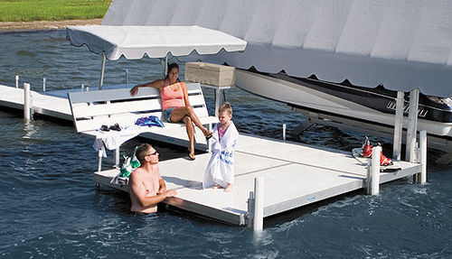 Píer modular - Sectional - Hewitt Boats Lifts and Docks - de atracação / para marina / em alumínio