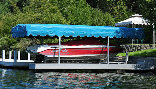 Abrigo para barco - Hewitt Boats Lifts and Docks - a instalar em elevador
