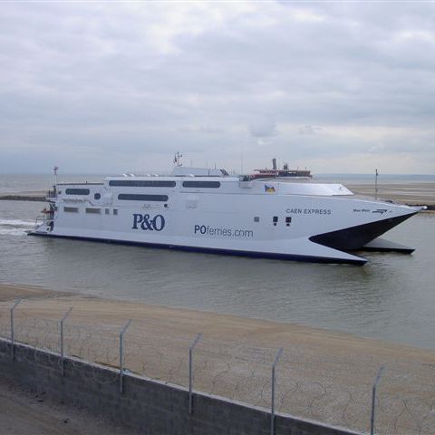 Ferry para transporte de veículos catamarã - MAX  - INCAT - de alta velocidade