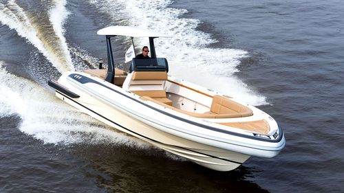 Barco inflável de rabeta - 9.25 M - Yachtwerft Meyer - de casco rígido (RIB) / com console central / máx. 12 pessoas