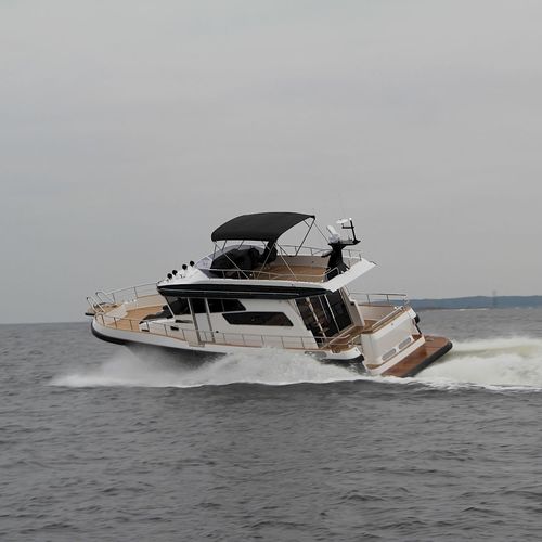 Iate a motor de cruzeiro - 49 SCY - Linex-Boat Oy - com flybridge / IPS POD / 3 cabines