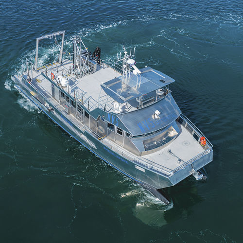 Barco profissional barco para levantamentos hidrográficos - 73′ - All American Marine - catamarã / com motor de centro / em alumínio