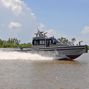 Barco profissional barco de combate a incêndio - 55 DEFIANT  - Metal Shark Aluminum Boats - com motor de centro / em alumínio
