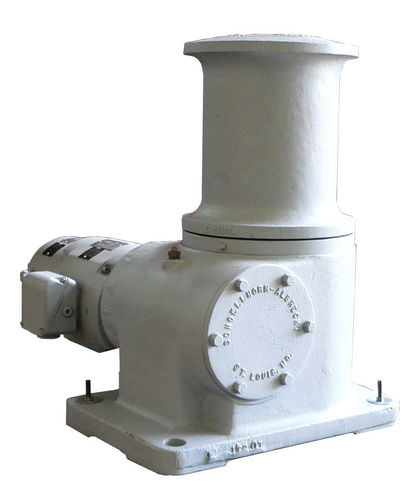 Cabrestante para navio - Schoellhorn-Albrecht Machine Company - hidráulico / base em inox