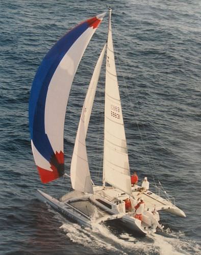 Trimarã - F-9R - Farrier Marine (NZ) - de cruzeiro e regata / 1 cabine / rebocável