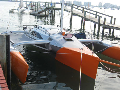 Trimarã - F-82R - Farrier Marine (NZ) - de cruzeiro e regata / 1 cabine / transportável