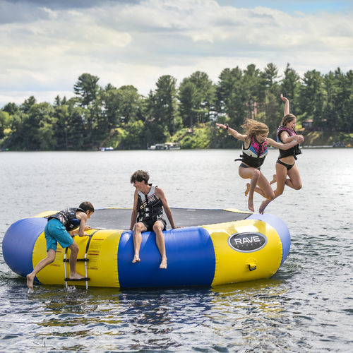 Equipamento de diversão aquática cama elástica - Bongo 15 Water Bouncer - RAVE Sports - para centro náutico de lazer / inflável