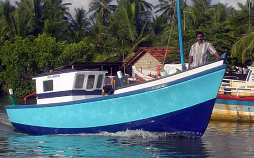 Barco profissional barco de pesca profissional - NM-28 - Neil Marine (Pvt) Ltd - com motor de centro / em PRFV