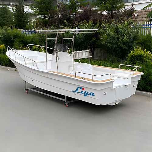 Lancha de console central com motor de popa - SW660-N - Qingdao Lian Ya Boat Co.,Ltd. - bimotor / máx. 7 pessoas