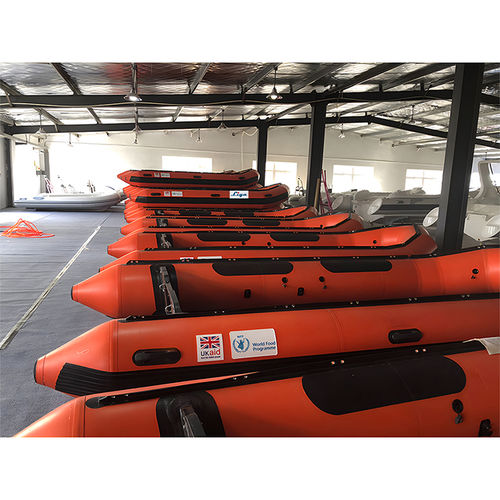 Barco profissional barco salva-vidas - UB380-UB750 - Qingdao Lian Ya Boat Co.,Ltd. - com casco rígido