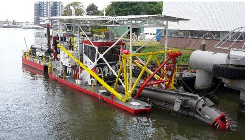 Navio draga de sucção com desagregador - MUTAH - Royal IHC