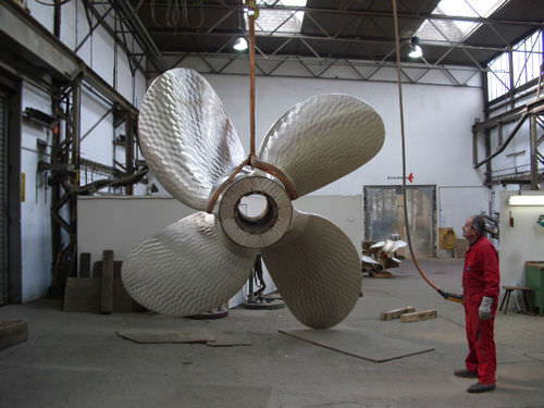 Hélice para navio - FPP - Schaffran Propeller + Service - de passo fixo / com linha de eixo / 4 pás