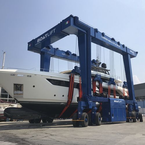 Travel lift controlado remotamente - BL440-TL90°RC - BOAT LIFT - para cargas pesadas / de elevação