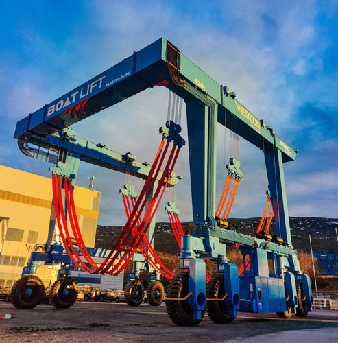Travel lift controlado remotamente - BL420-TL90°RC - BOAT LIFT - com direção em todas as rodas / para cargas pesadas / de elevação