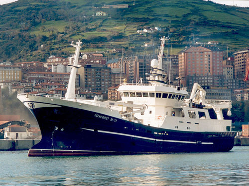 Navio de pesca profissional de arrasto - OCEAN QUEST - Astilleros Zamakona