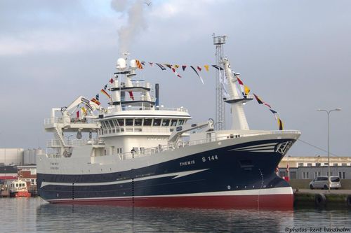 Navio de pesca profissional de arrasto - THEMIS - Karstensens Shipyard Ltd.