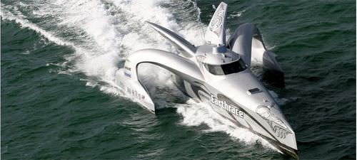 Iate a motor trimarã - Earthrace / Ady Gil - LOMOcean Design - de alta velocidade / com casa do leme / com casco de deslocamento