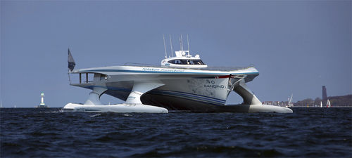 Superiate catamarã - Turanor - LOMOcean Design - de cruzeiro / com casa do leme / com casco de deslocamento