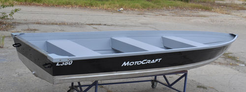 Bote com motor de popa - L380 - MOTOCRAFT BOATS SRL - de pesca esportiva / em alumínio