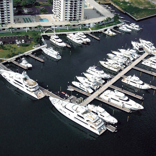 Píer flutuante - MAADI Group Inc. - de atracação / para marina / em alumínio