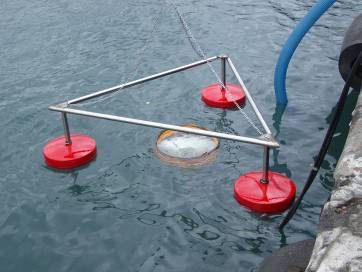 Skimmer de hidrocarbonetos tipo vertedouro - EMPTEEZY