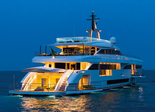 Megaiate de cruzeiro - 150 - WIDER Yachts - com casa de leme elevada / elétrico / 5 cabines
