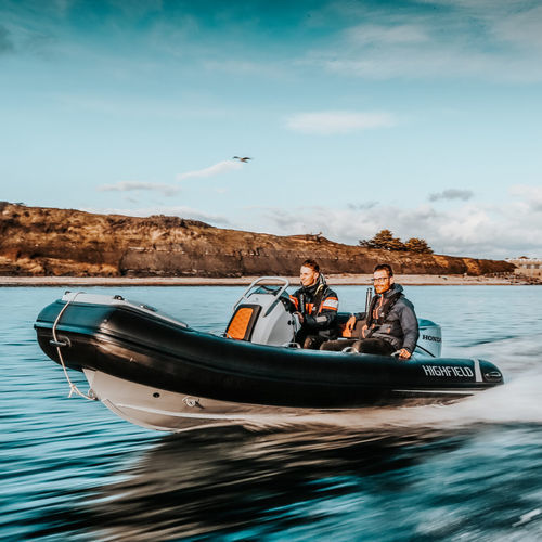 Barco inflável com motor de popa - SP 420 - HIGHFIELD BOATS - semirrígido / open / com console lateral