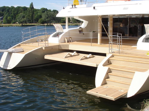 Plataforma de banho - TENDERLIFT - elevatória / multifuncional / para barco