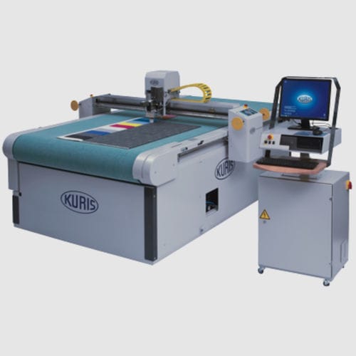 Mesa de corte com sistema transportador - 3001S - Kuris Spezialmaschinen - para tecidos / para tecidos / para estaleiro naval