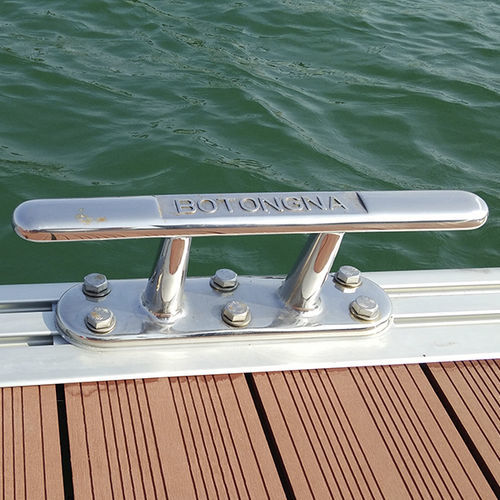 Cunho de amarração para píer - SSCL-10T Standard - Goodocks Marine (Hong Kong) Co., Ltd. - duplo / em aço inoxidável / em aço inoxidável polido