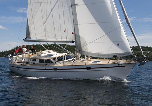 Veleiro de cruzeiro - Regina 43 mkII - Regina Yachts - com deck saloon