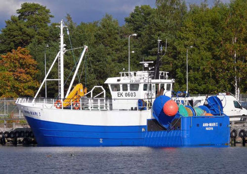 Barco profissional de arrasto - ANN-MARI - Baltic Workboats AS - com motor de centro