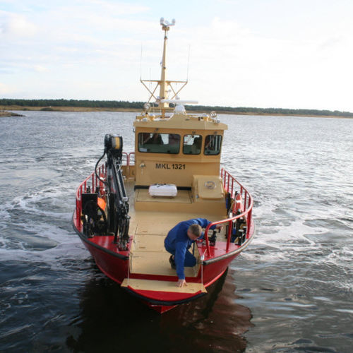 Barco profissional barco de desembarque - MKL 1321 - Baltic Workboats AS - com motor de centro