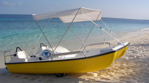 Pedalinho de 5 lugares - CAPRI VISION - AQUABLUE - em poliéster / azul / amarelo