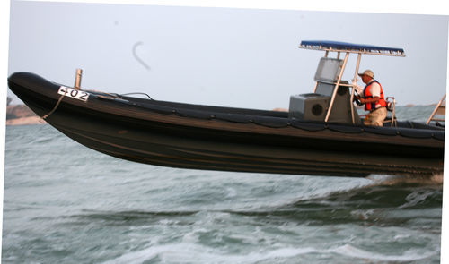 Barco inflável com motor de popa - RIB-950 - Changzhou Youbang Boat Co., Ltd. - bimotor / open / com console central