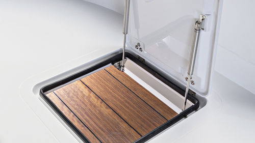 Gaiuta para barco - Stükerjürgen Composites + Wood GmbH & Co. KG - retangular / quadrada / de abrir