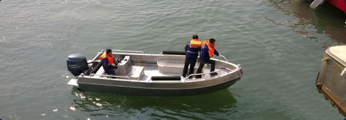 Barco profissional barco de trabalho - 600 PRO - aurora (dalian) yachts co ltd - com motor de popa / em alumínio