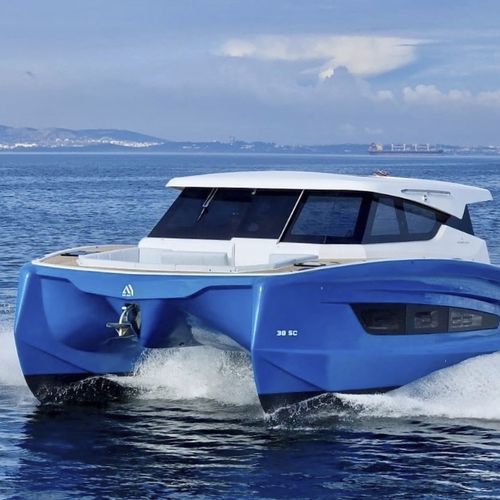 Lancha Express Cruiser catamarã - 38SC - AVENTURA YACHTS - com motor de centro / com motor de popa / a diesel