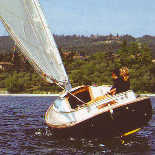 Veleiro de cruzeiro - DIFFERENCE - Colombo Leopoldo  - de regata / 1 cabine / em madeira