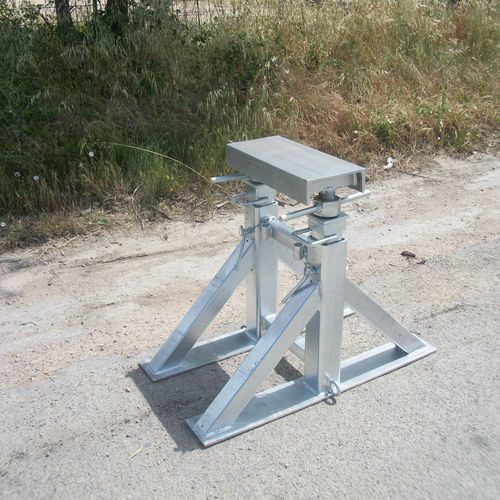 Cavalete de apoio para barco a motor - TAR2T 03 h. 08/11 - Naval Tecno Sud - ajustável / para quilha / galvanizado