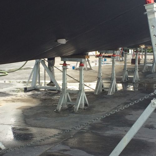 Cavalete de apoio para barco a motor - TAR2T 40 h. 14/22 - Naval Tecno Sud - ajustável / para quilha / galvanizado